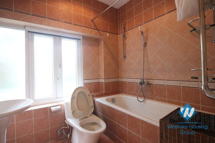 Rental apartment with one bedroom in Tay Ho street, Ha Noi